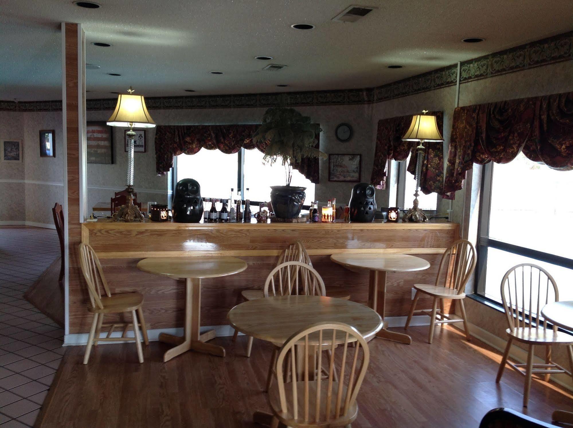 Hallmarc Inn & Suites Of West Memphis Extérieur photo